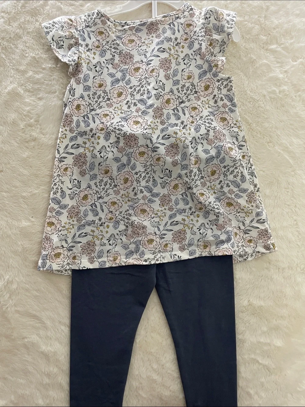 SALE! NWT Aspen Kids Pink Hooded Jacket with Floral Top and Navy Leggings 5T